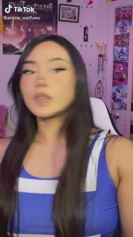 asian cosplay fitness muscles muscular girl tanned tiktok clip