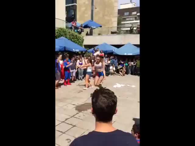 SloMoJumpRopeWin