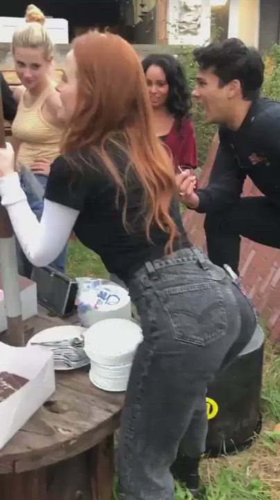 Madelaine Petsch clip