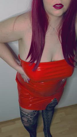 Love this dress