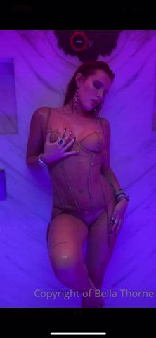 Bella Thorne Cleavage Shower clip