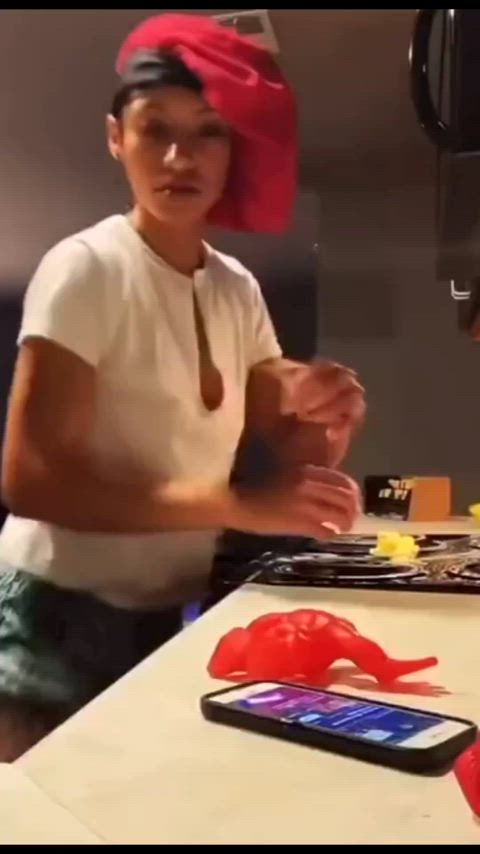 boobs flashing nipples nipslip tiktok r/tiktits clip