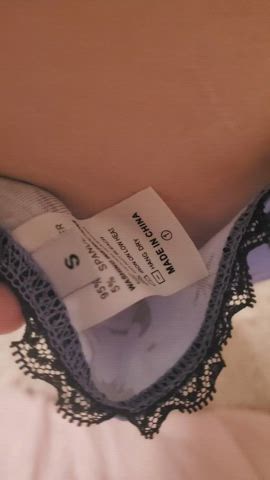 i guess i'm an xs panty & size small boobs