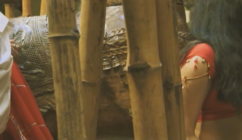 romance saree undressing clip