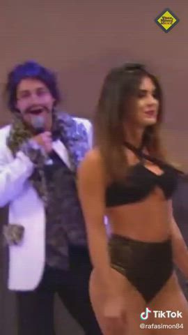 Dani Goddess Tease Body Bubble Butt Brunette Brazilian clip