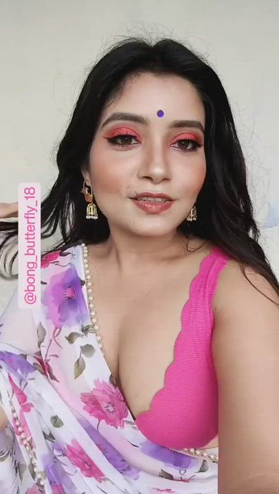 Boobs Busty Top clip
