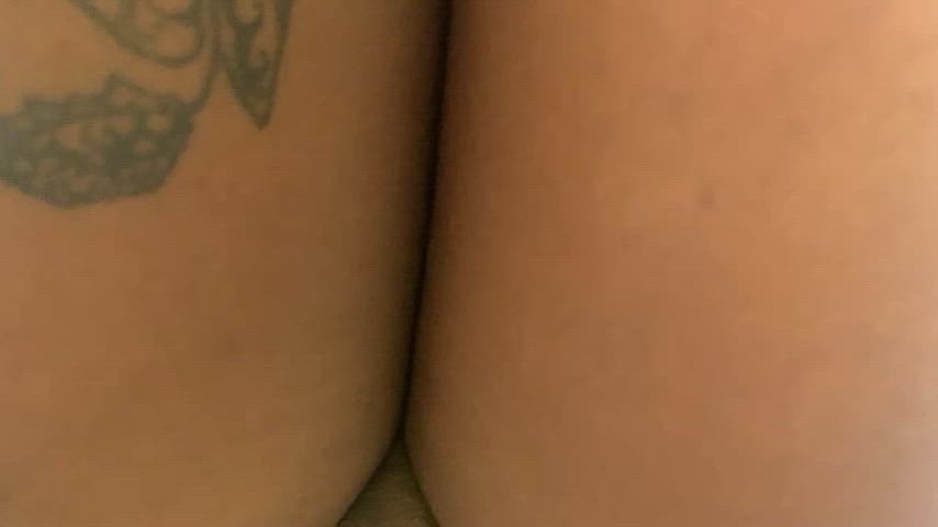 Thigh fart