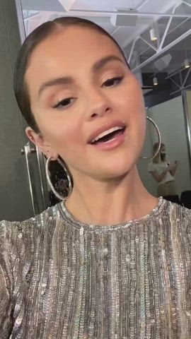 big tits brunette celebrity cleavage hispanic natural tits selena gomez clip