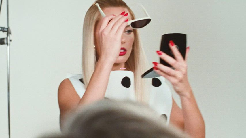 australian margot robbie sexy clip