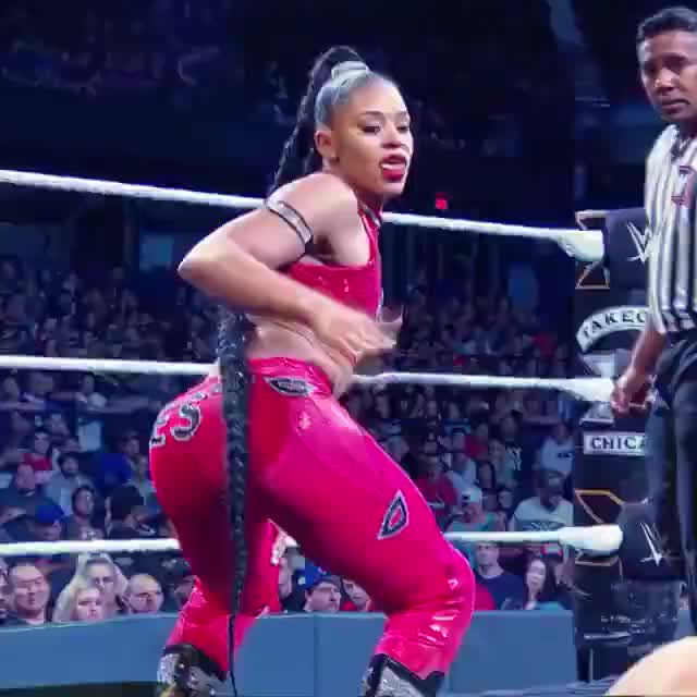 Slapping clip