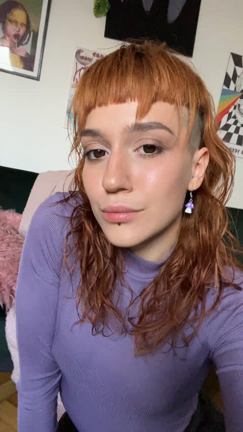 girl next door redhead sfw clip