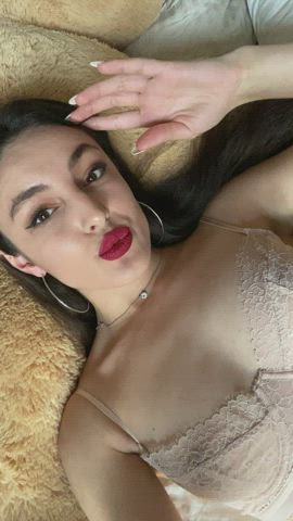 kiss and make up