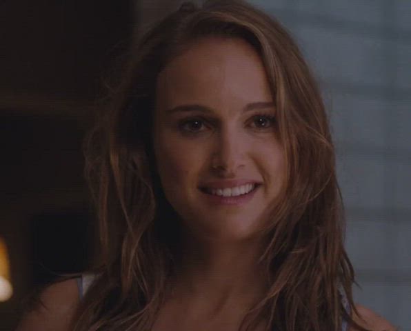 celebrity female natalie portman clip