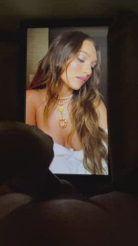 19 years old 20 years old celebrity cum cumshot tribute clip