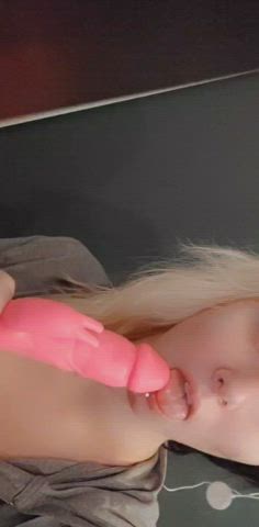 Blowjob Female Solo clip