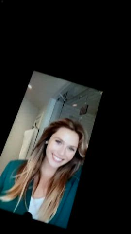 Mommy Lizzie makes me cum so good 🤤