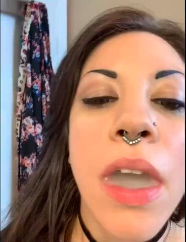 cum swallow cumshot goth swallowing r/cumswallowing r/girlswhoswallowcum clip