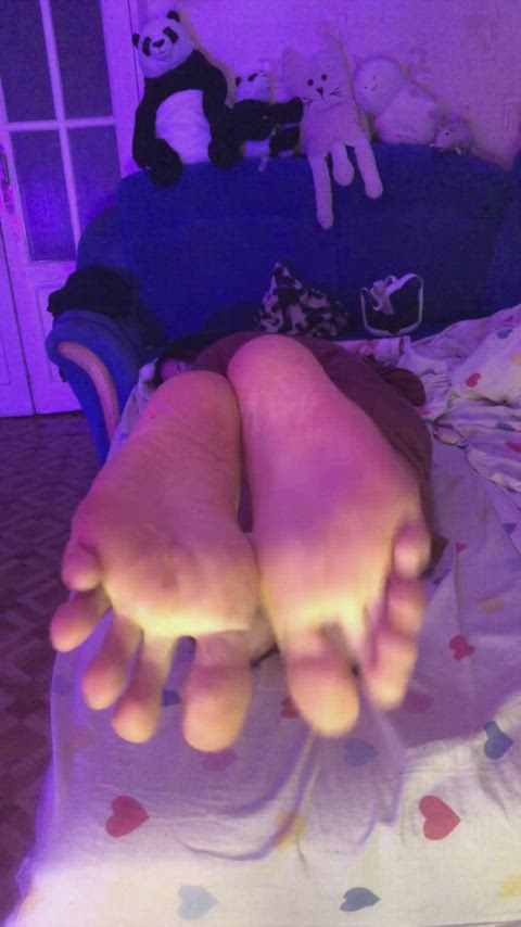 fansly feet feet fetish foot fetish onlyfans tgirl trans trans woman transgender
