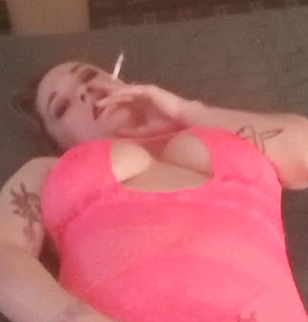 amateur big tits boobs smoking clip