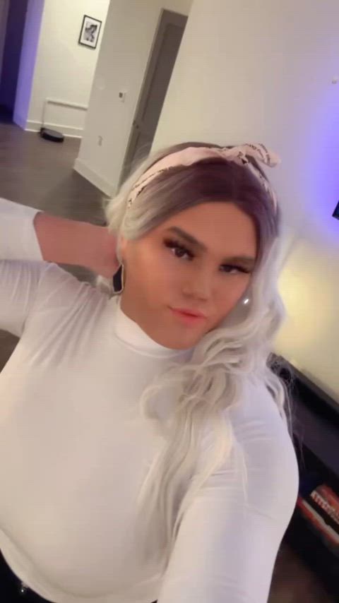 I sent these videos to my wife and she said I get my sassiness from her 💁🏼♀️✨💖