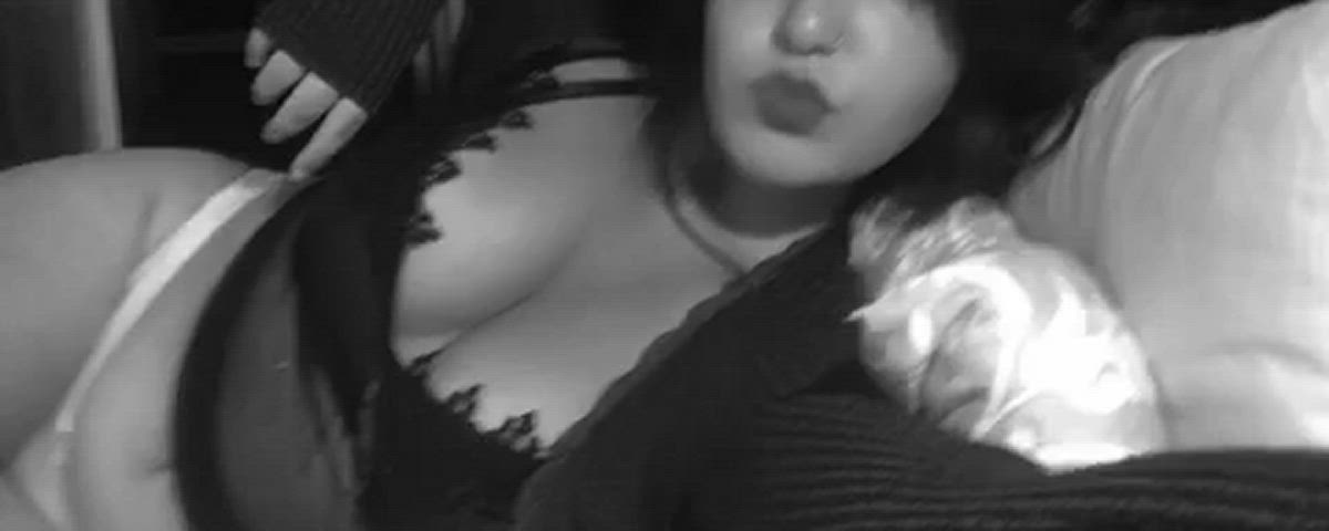 curvy slave virgin clip
