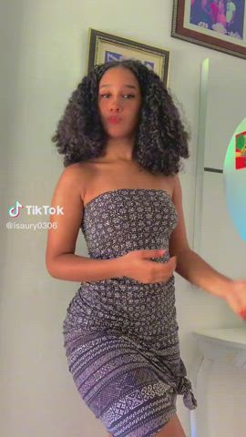 cute tiktok twerking clip