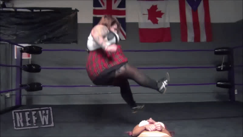 Brunette Mexican Wrestling clip