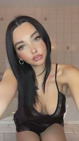 cute natural tits nude onlyfans teen thick tiktok tits clip