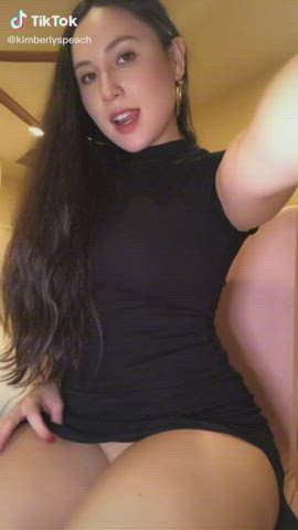 Brown Eyes Brunette Tease Teen TikTok clip