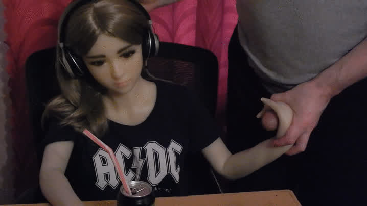 amateur handjob sex doll teen clip