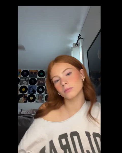nipslip teen tits just-boobs tik-tok clip