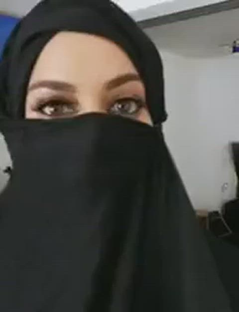 arab boobs hijab tits clip