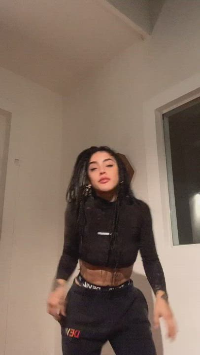Ass Babe Twerking clip