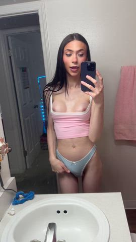 I'll strip full nude if you're good to be daddy π