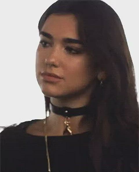 brunette choker pretty clip