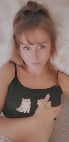 Here, have some tiny Scandinavian tits 😇