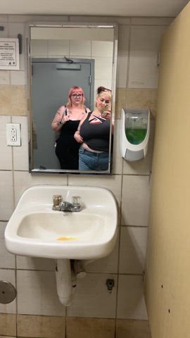 Flashing on road trip with friend π
