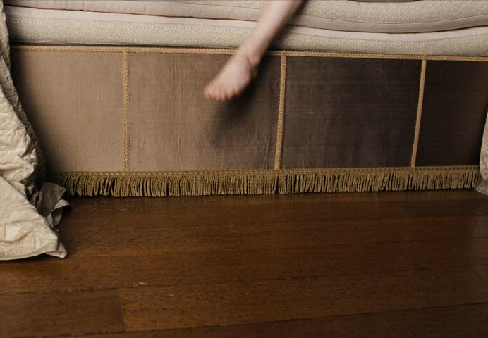 celebrity emma stone feet female legs clip