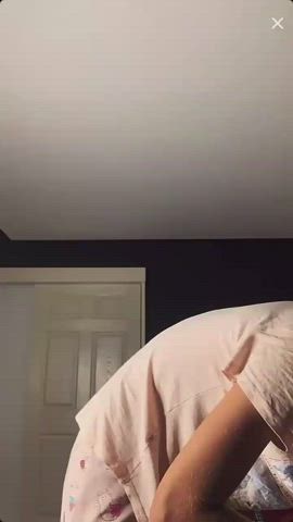 Downblouse Natural Tits Small Tits clip