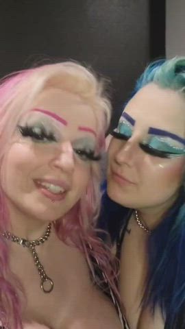 kiss kissing licking lips pussy step-mom step-sister stockings clip