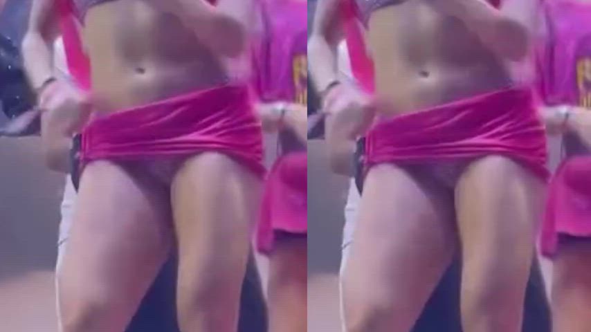 amateur ass ass shaking brazilian dance dancing latina pussy upskirt clip
