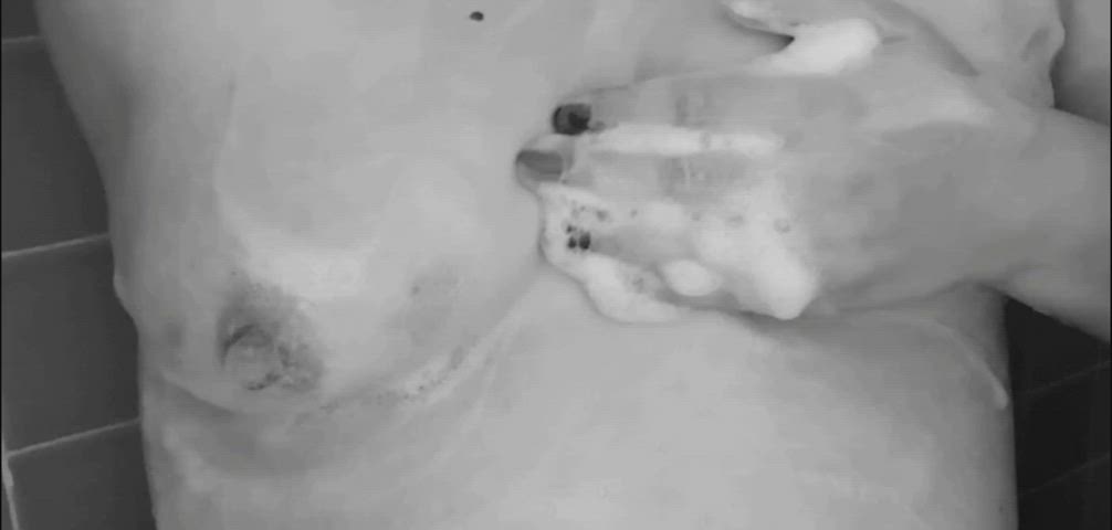 BBW Shower Time! π«§