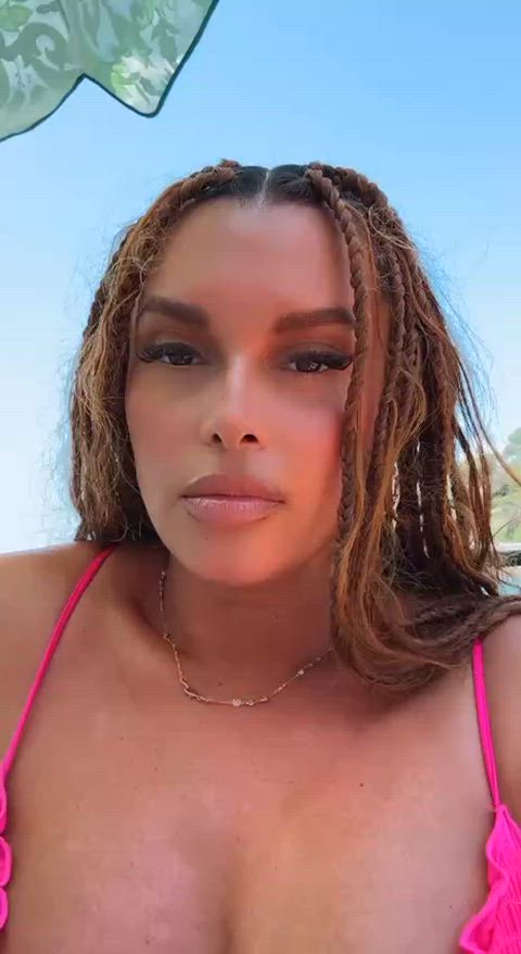 big tits celebrity cleavage cute ebony micro bikini clip
