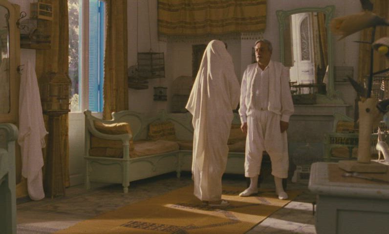 Celebrity Cinema Nudity clip