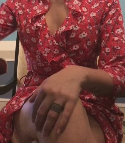 Flashing Softcore Upskirt clip