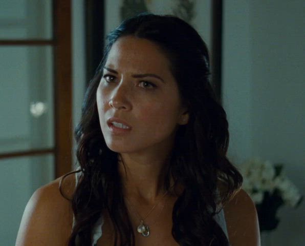 celebrity female olivia munn clip