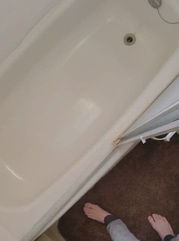 Anyone want a shower?