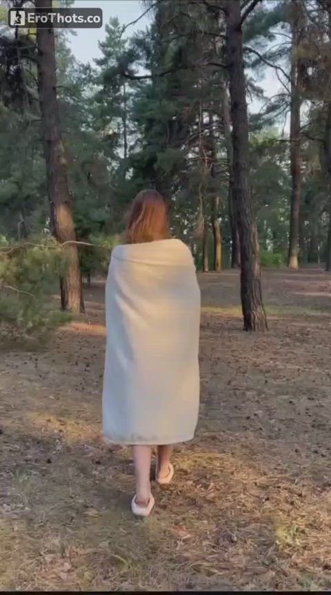 big tits hiking public clip
