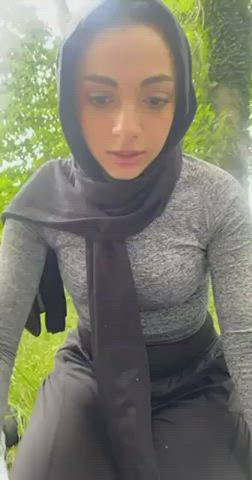 blowjob deepthroat hijab clip