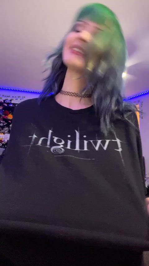 ass big tits boobs goth tits bigger-than-you-thought titty-drop clip